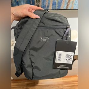Arc’teryx Slingblade 4 convertible bag (work/commute/travel organizer) NWT